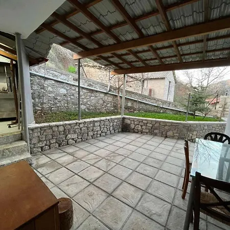 Sweet Home Kalavryta Exterior photo